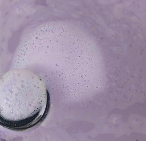 Patchouli and Vanilla Cauldron Crystal Bomb