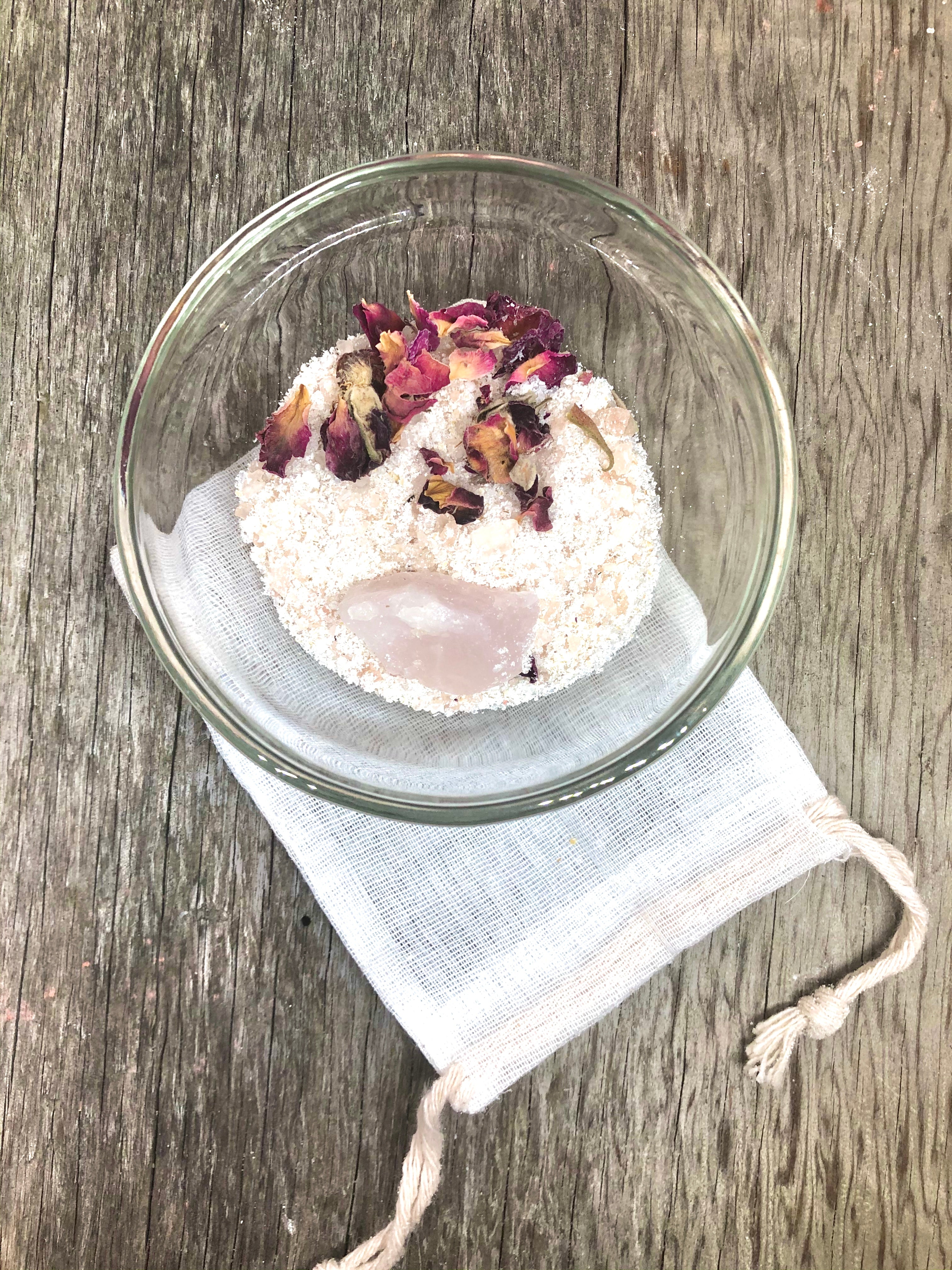 Coconut milk and rose bath tea